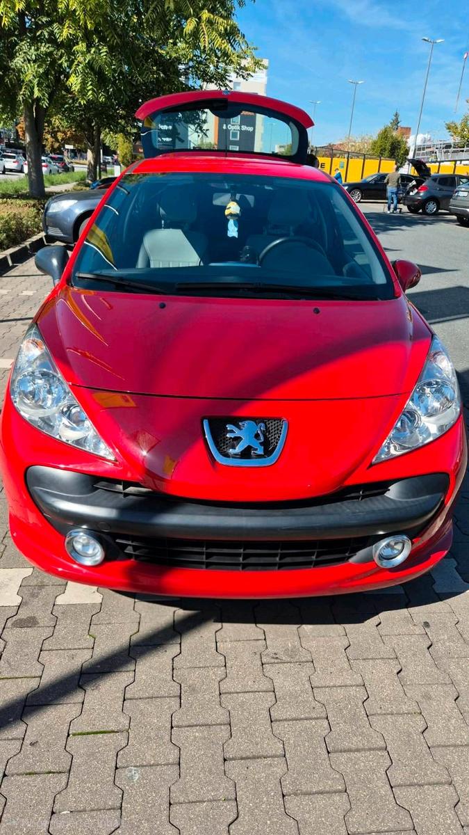 Peugeot 207