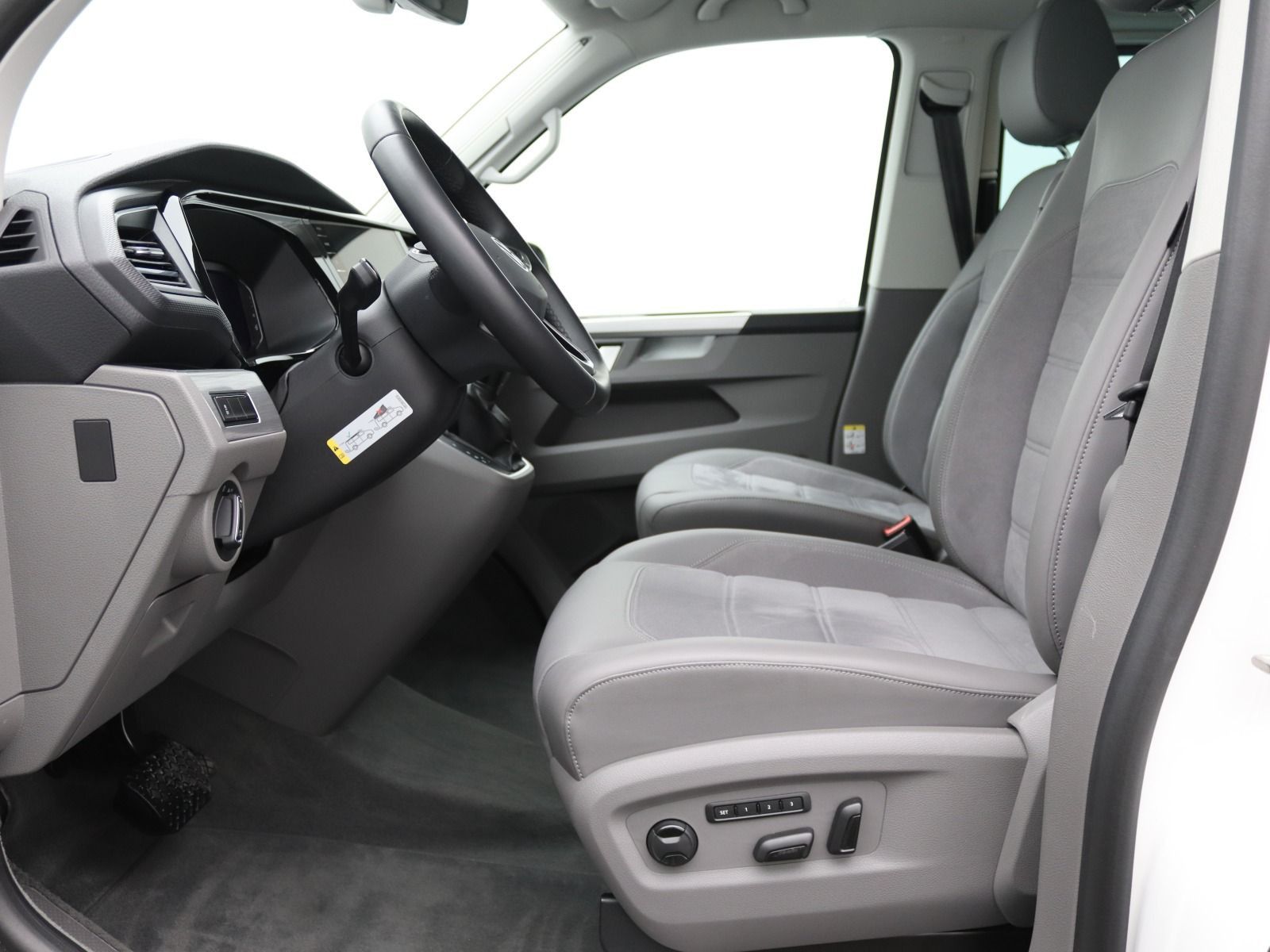 Volkswagen T6 California - Bild 16