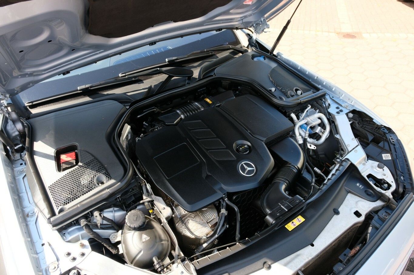 E 220 d 4Matic All-Terrain AHK LED Leder