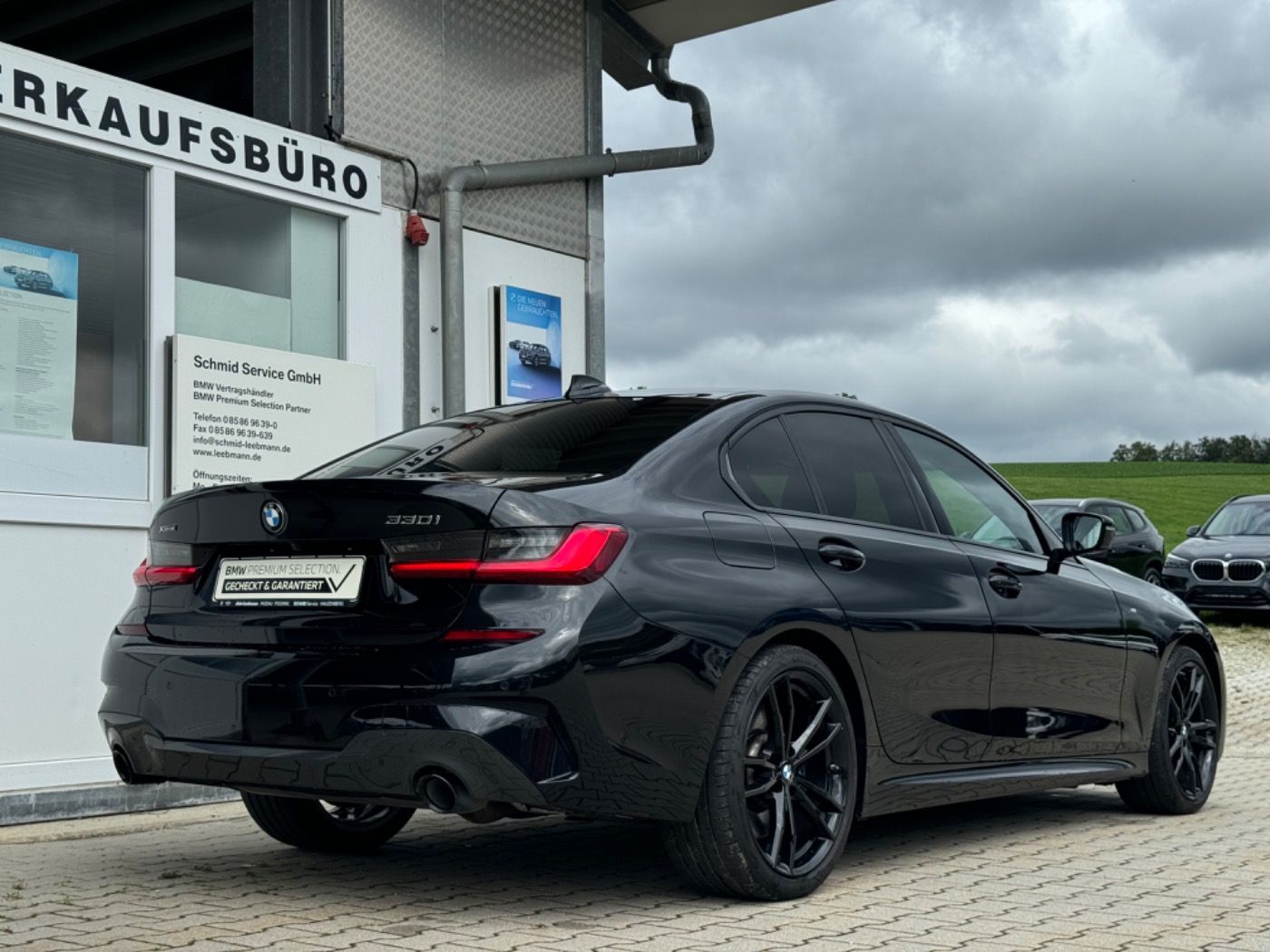 Fahrzeugabbildung BMW 330i xDrive Lim. M-Sport LASER 2 JAHRE GARANTIE