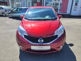 Nissan Note Acenta - rote Nissan Note