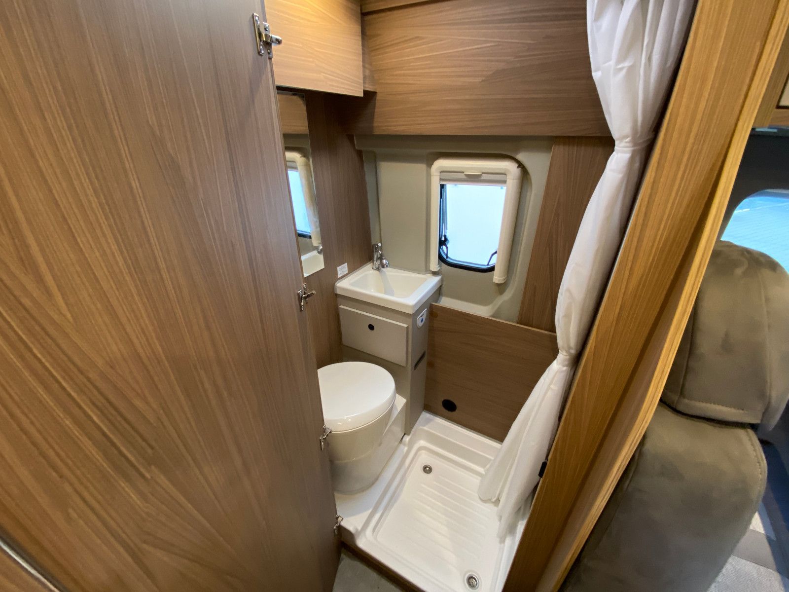 Fahrzeugabbildung Pössl 2WIN S Plus *AUTOMATIK*10.000 EURO Sale*