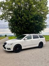 Skoda Octavia 2.0 TFSI RS Combi RS - Skoda Octavia: RS TFSI