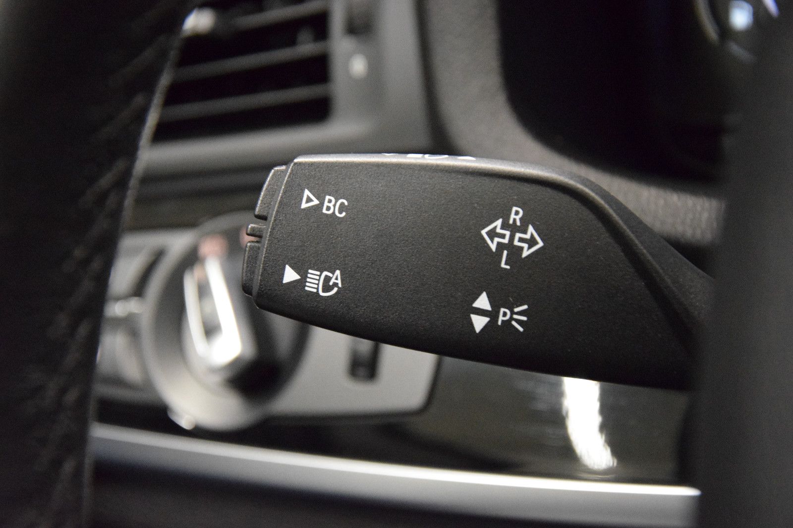 Fahrzeugabbildung BMW X3 xDrive 20d TeilLeder ACC HuD Pano Xen 360°