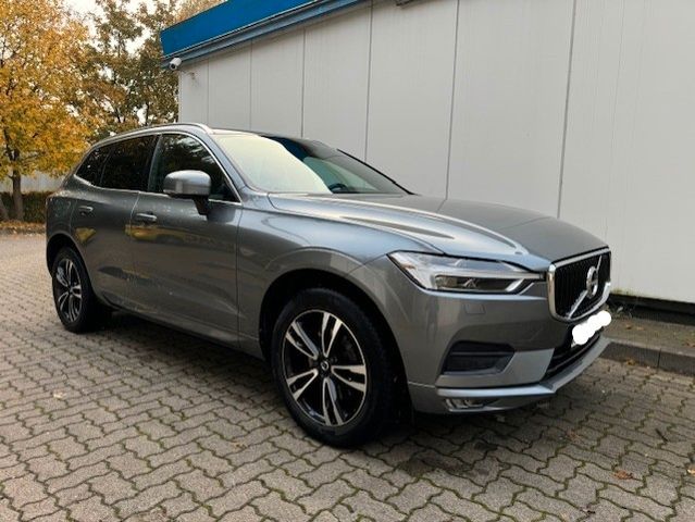 Volvo XC60 Momentum Pro 2WD