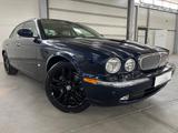 Jaguar XJ6 XJ 2.7 D Sovereign 4xSHZ LEDER BEIGE XENON N - Jaguar XJ6 Gebrauchtwagen