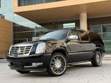 Andere Cadillac Escalade ESV 6.2 V8 Luxury AWD LPG - Andere in Frankfurt (Main)