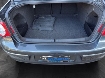Volkswagen Passat Lim. Comfortline 1.4 TSI*SHZ*PDC*ALU*TOP