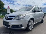 Opel Zafira B Sport - Opel Zafira aus 2005 mit Diesel-Antrieb