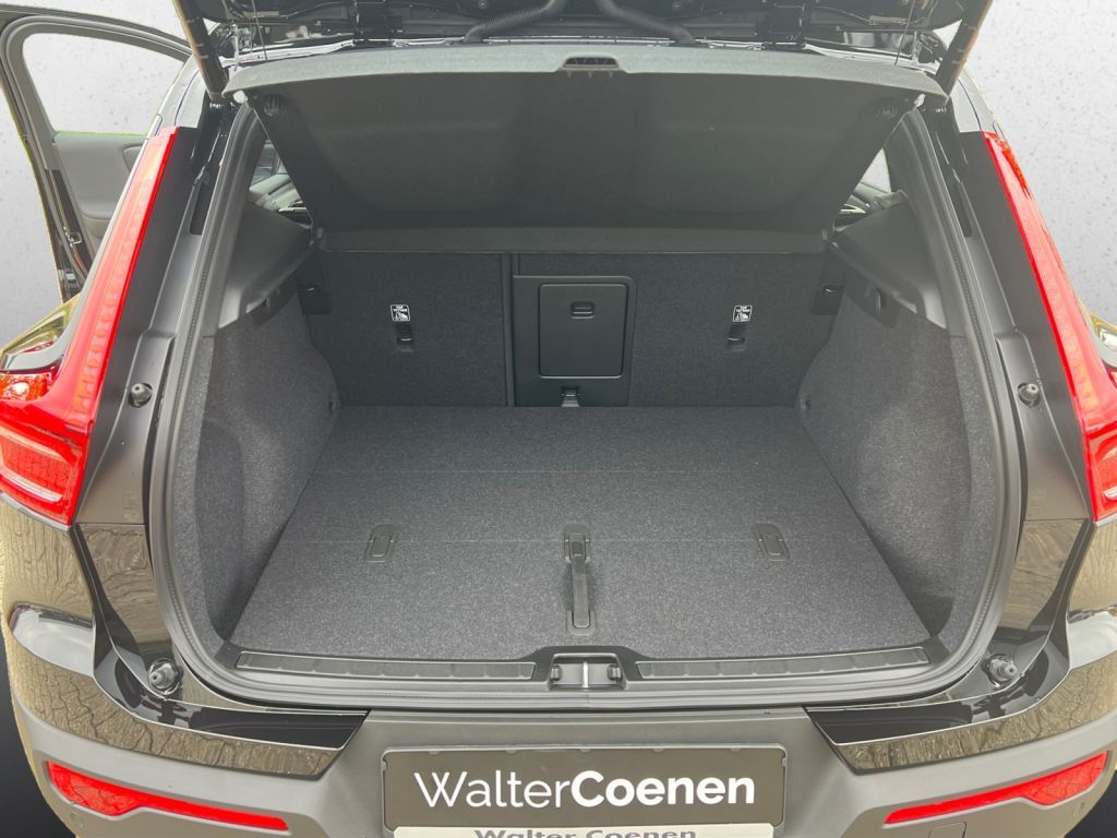 VOLVO EX40 Electric,Extend. R.Ultra Black Ed.,Licht-P VOLVO EX40 Electric,Extend. R.Ultra Black Ed.,Licht-P