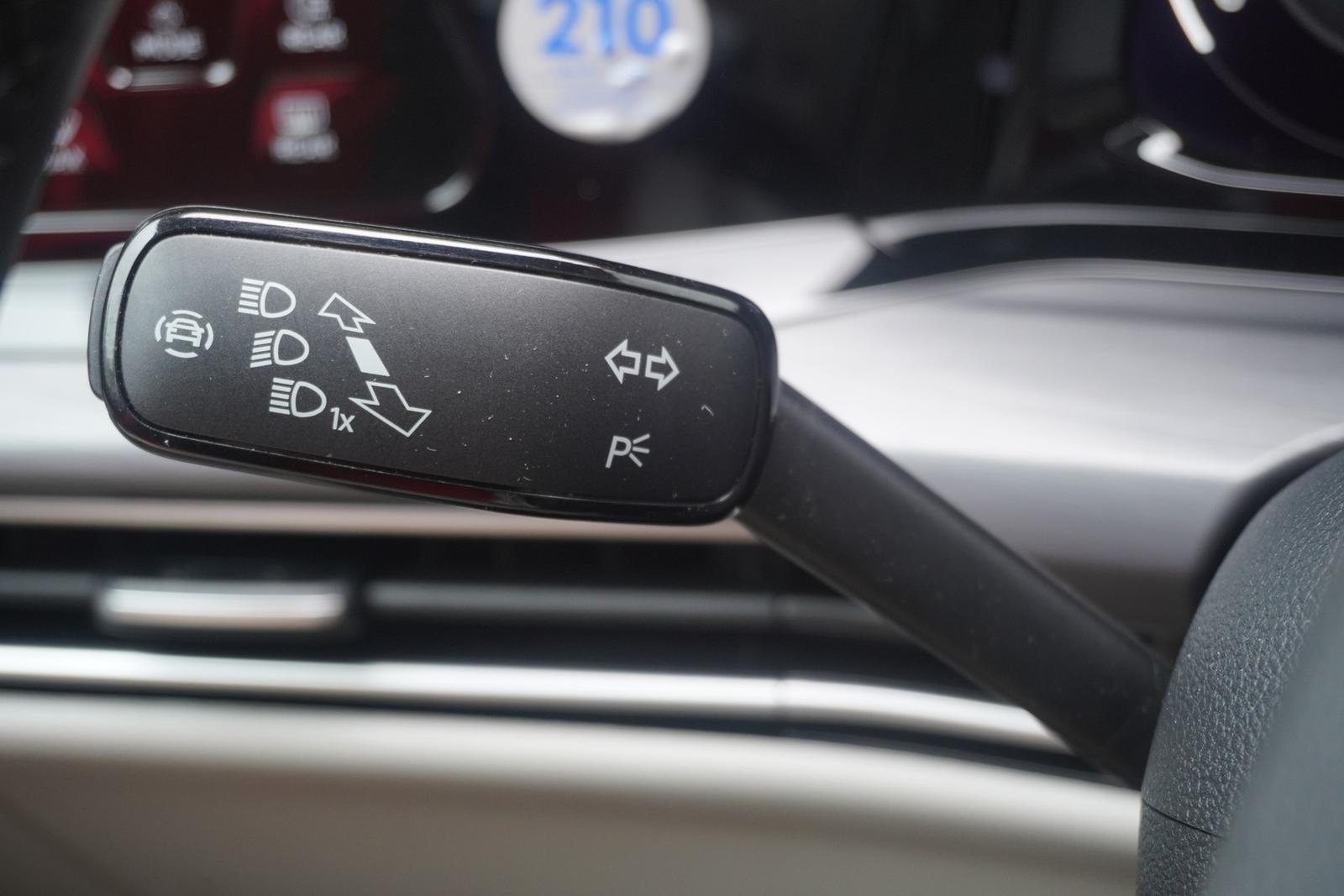 Volkswagen Golf VIII Style eTSI DSG LED Navi ACC Alcantara, миниатюра 16
