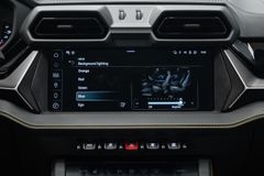 Urus 4.0 V8 SE YELLOW/BLACK YELLOW PANO B&amp;O