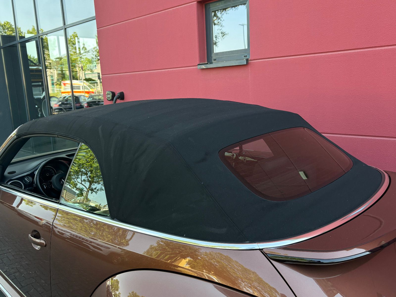Volkswagen BEETLE CABRIO 1.2 TSI BMT SONDERMODELL SOUND TOP foto 23
