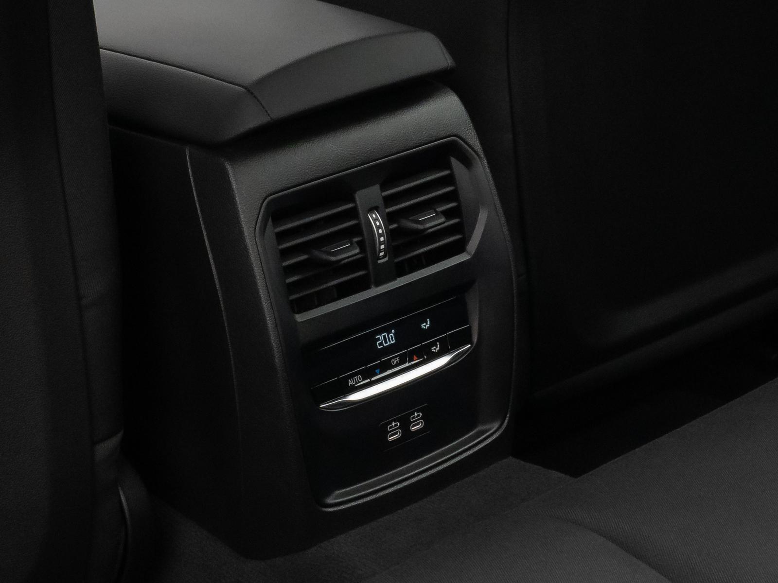 BMW 318 i DAB PDC Widscreen Geschwindigkeitsreg LED, миниатюра 27