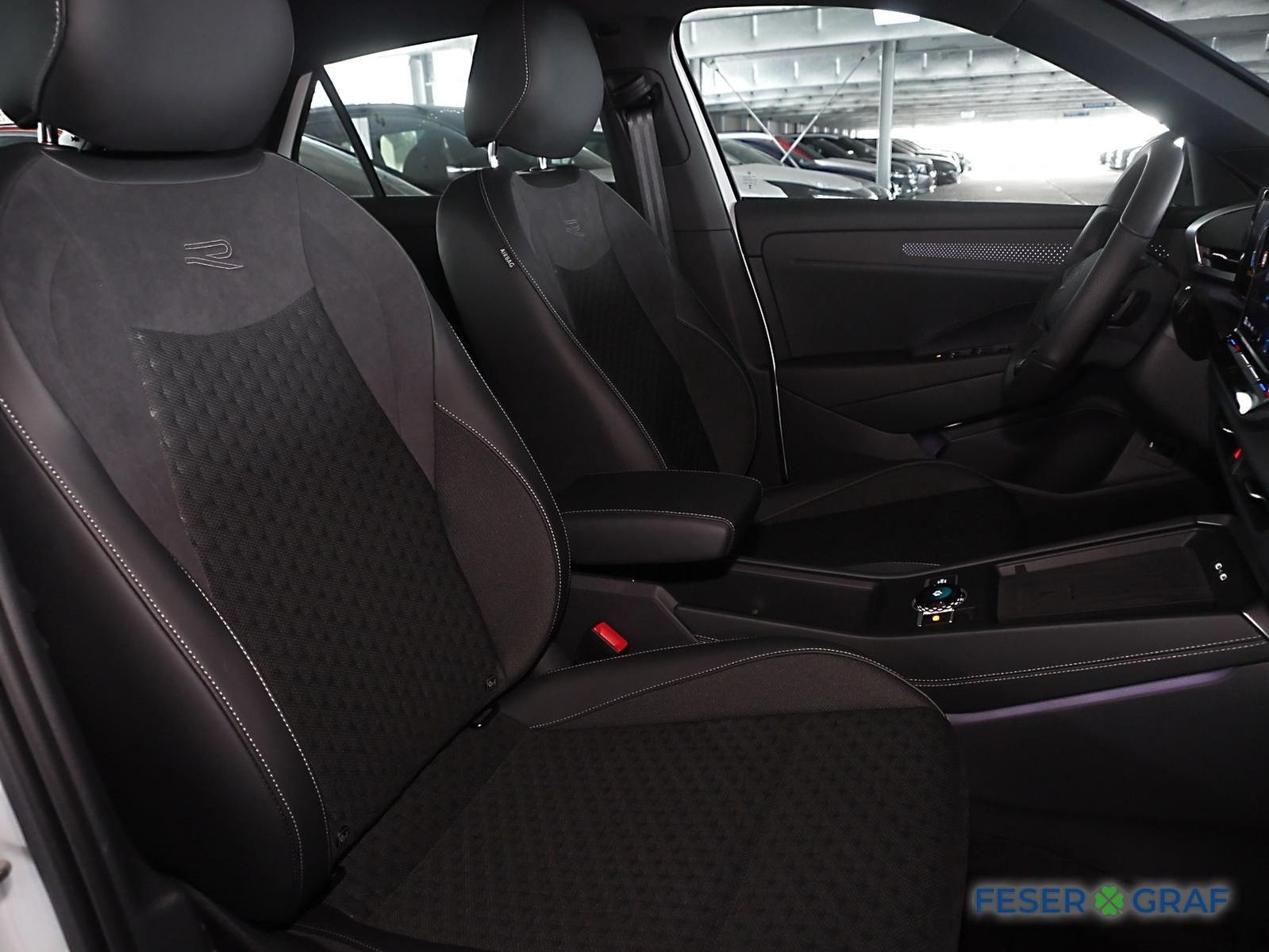 Volkswagen T-Roc - Bild 5