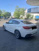 BMW X6 xDrive40d - UNFALLFREI & ORIGINAL KILOMETER - BMW X6 Gebrauchtwagen in Frankfurt