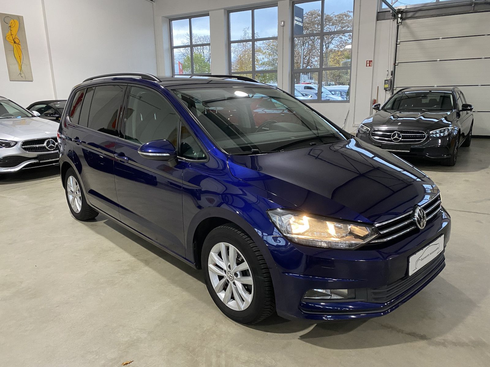Fahrzeugabbildung Volkswagen Touran 1.6 Tdi Comfortline/7-Sitzer/AHK/SH/