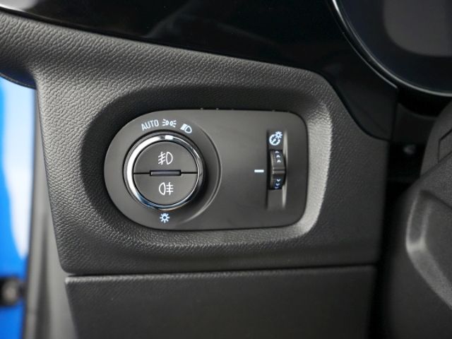 Corsa F FACELIFT GS+NAVI+RÜCKFAHRKAMERA+MATRIX-L