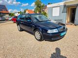 Skoda Octavia 1.6 Kombi*Autom.*Navi*TÜV 02.2027 - Skoda aus 2004