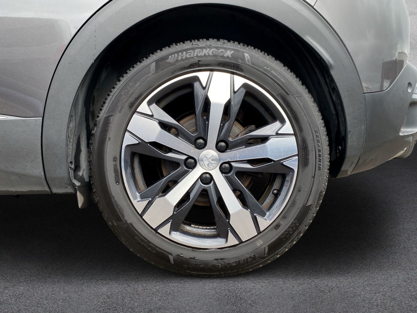 Fahrzeugabbildung Peugeot 3008 Allure 1.6 PureTech 180 AHK Navi/Glasdach