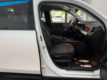 Mercedes GLB 200 - 11
