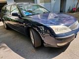 Ford Mondeo mk3 kombi Ghia - Ford Mondeo mit LPG-Antrieb