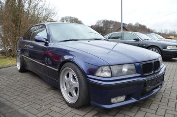 BMW 318 - 1