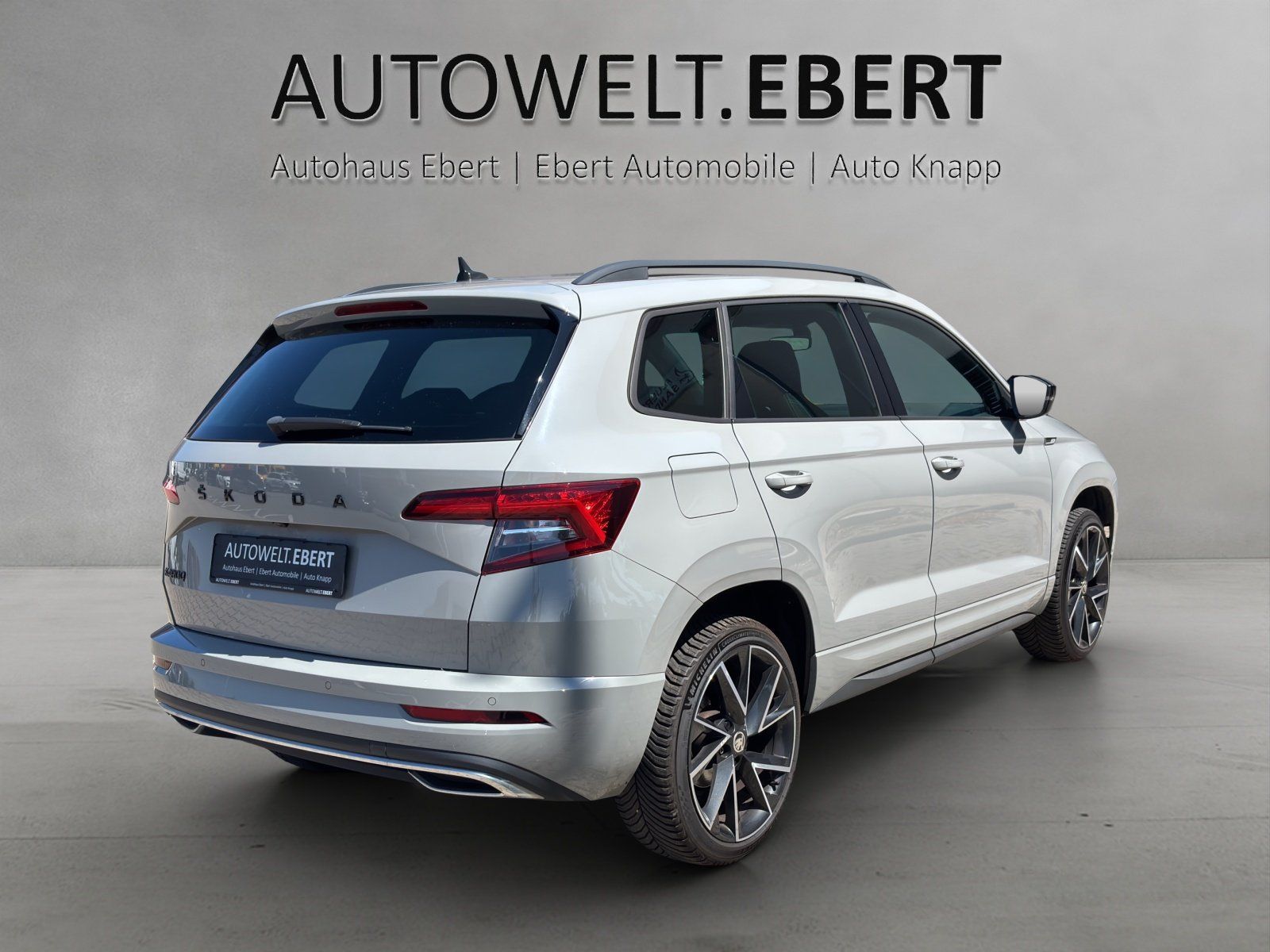 Fahrzeugabbildung SKODA Karoq 1.5 TSI DSG Sportline/ACC/KAMERA/VIRTUAL/