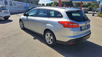 Ford Focus - 4