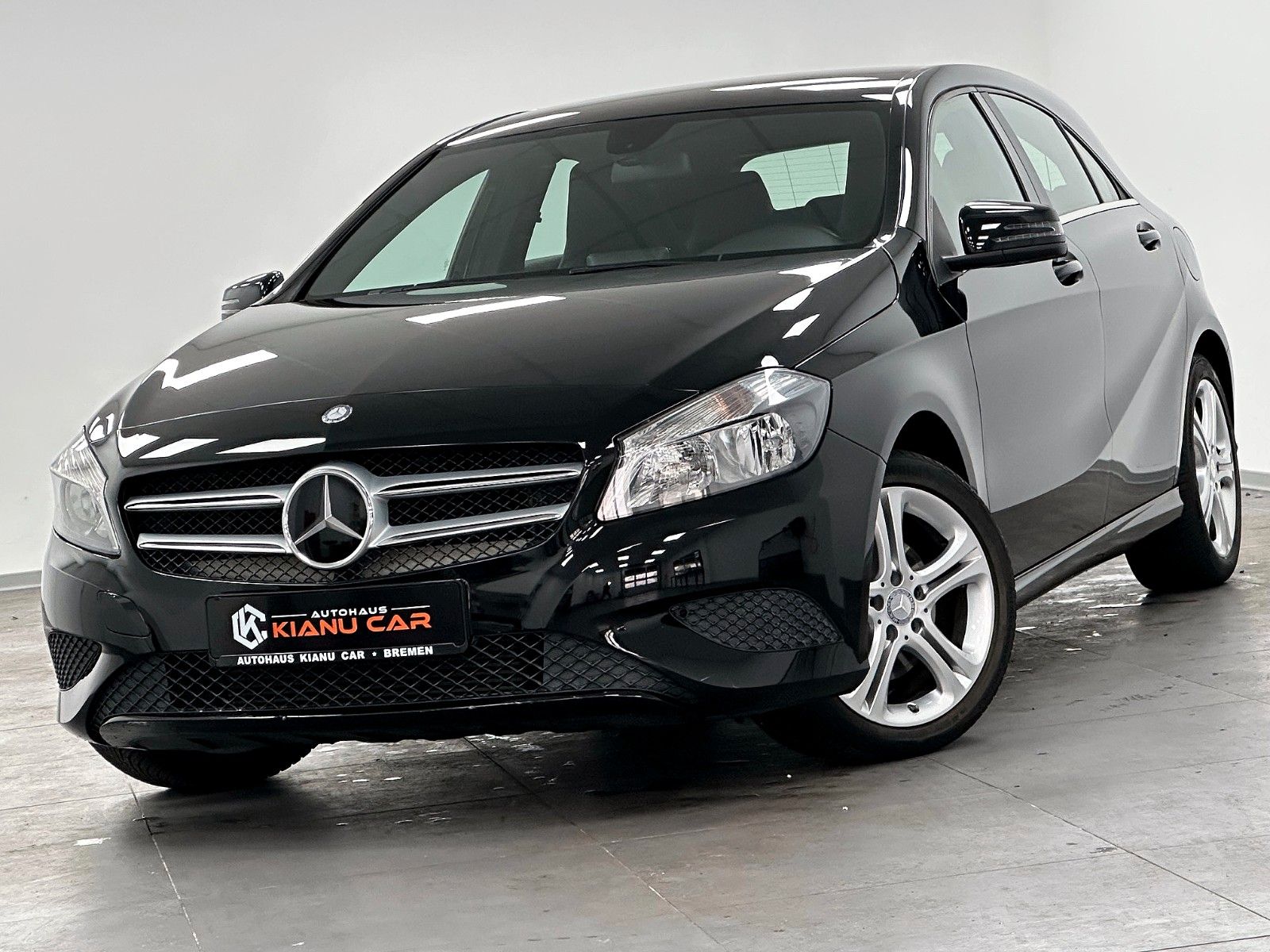 MERCEDES-BENZ A 180  BlueEfficiency.KAM.NAVI.SHZ.TEILLEDER.EU6