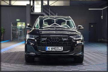 Audi Q7 - 3