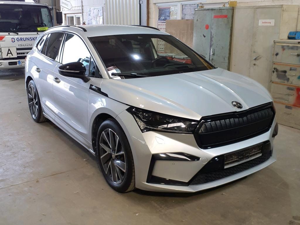 Skoda Enyaq iV 80x Sportline/WÄRMEPUMPE/HUD/KAMERA/ imagem 3