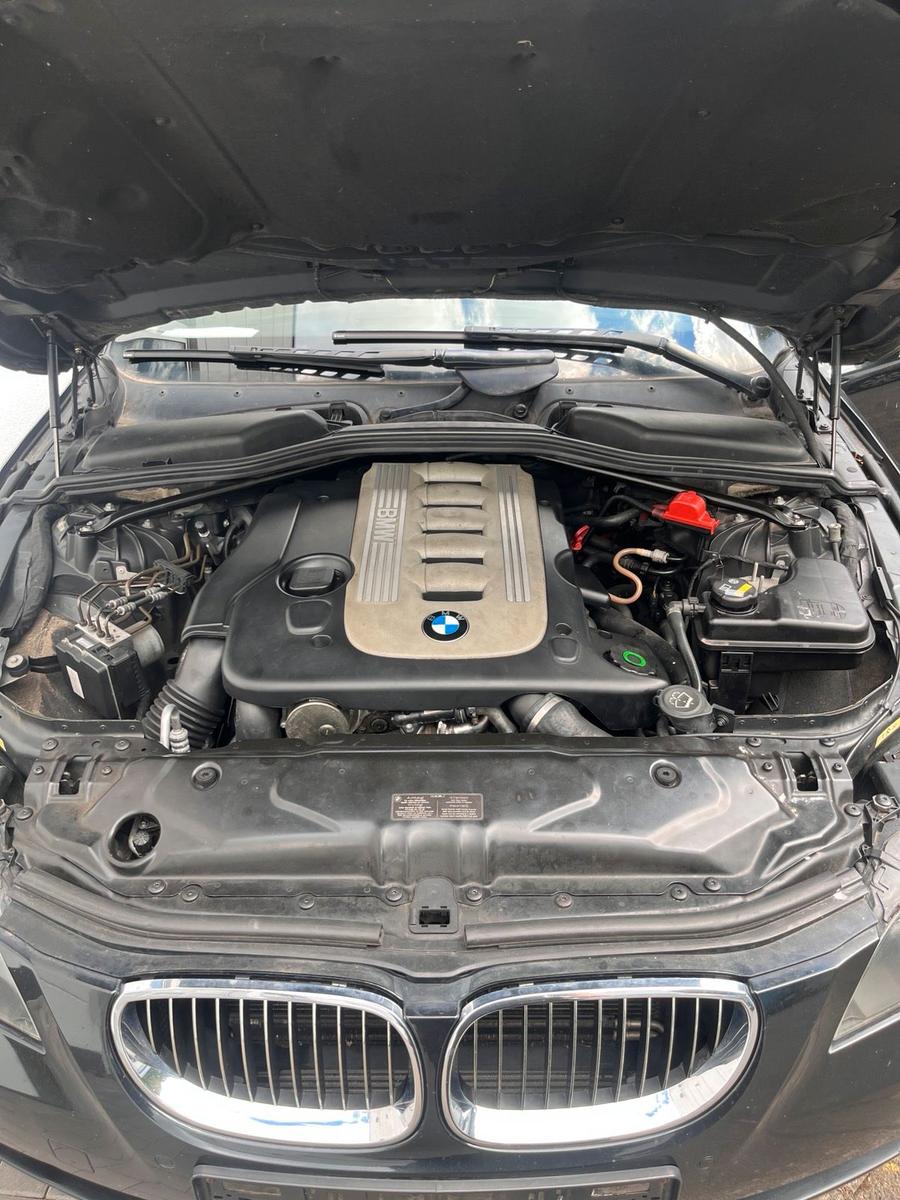 BMW 530 2005 — photo 5
