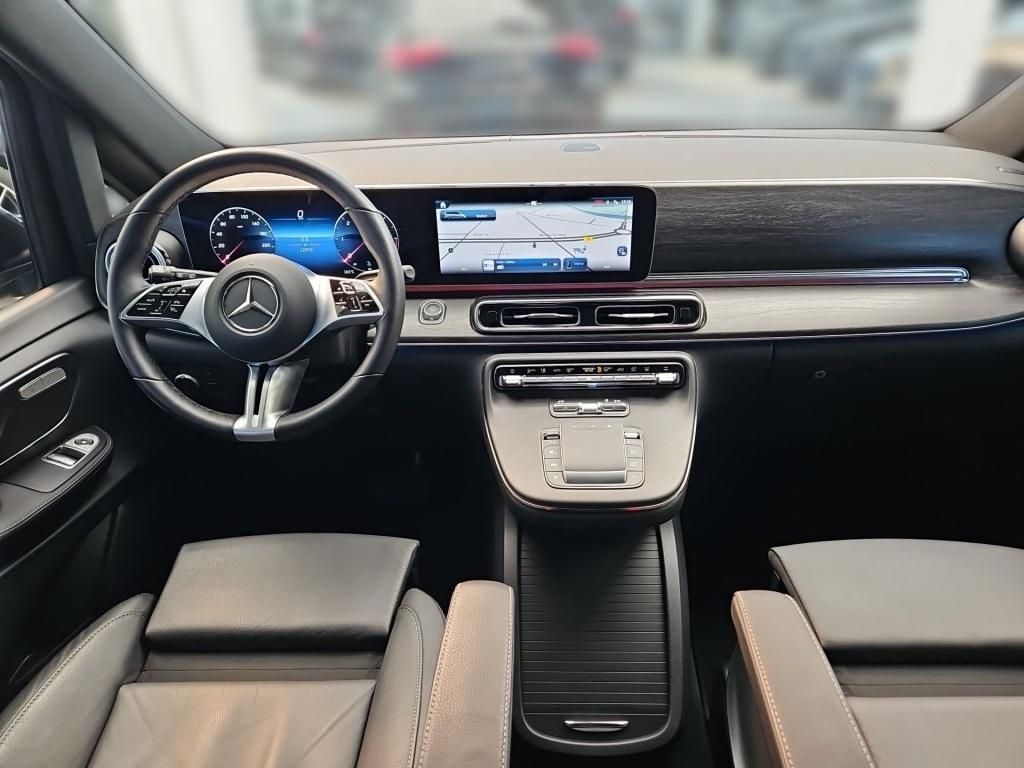 Fahrzeugabbildung Mercedes-Benz V 300 AVG lang 4x4 7 Sitze AHK STHZ DISTRONIC AR