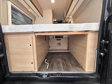 Sunlight Cliff XX 600 RT Dieselheiz. Totwinkel LED Safety