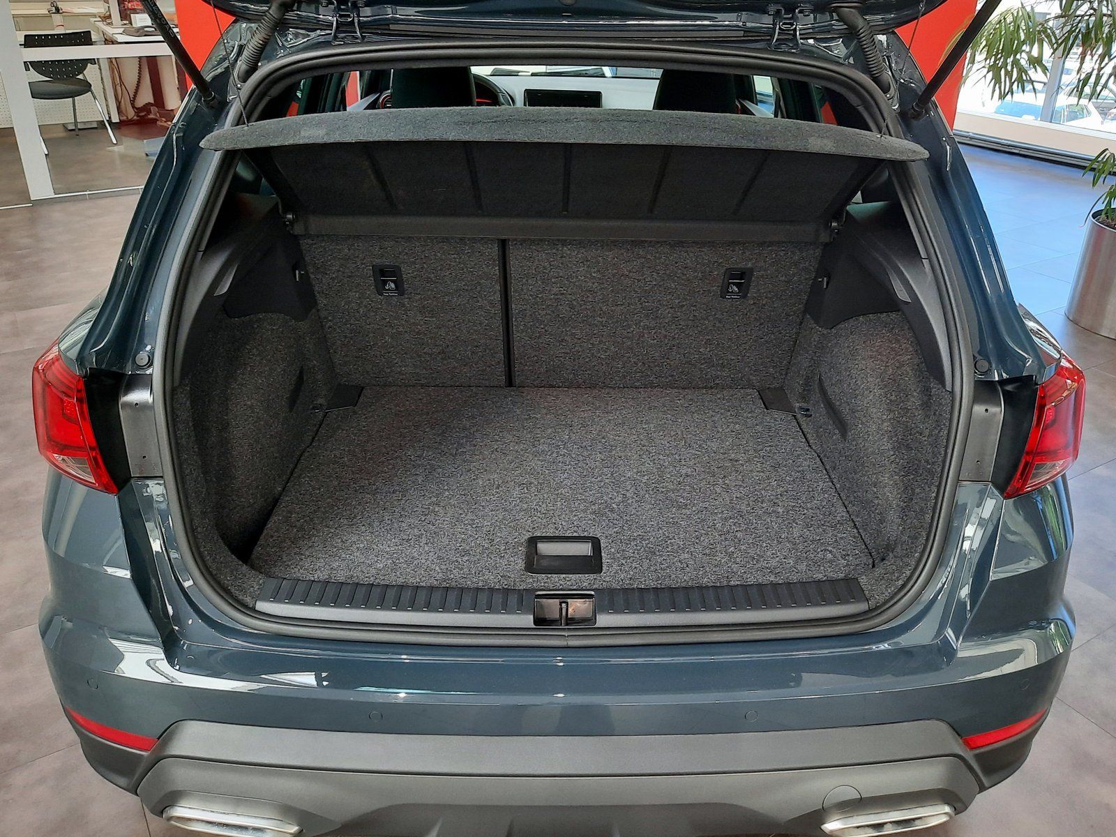 Fahrzeugabbildung SEAT Arona FR TSI DSG *Cam*PDC*LED*Sitzhzg*ACC*AppC*