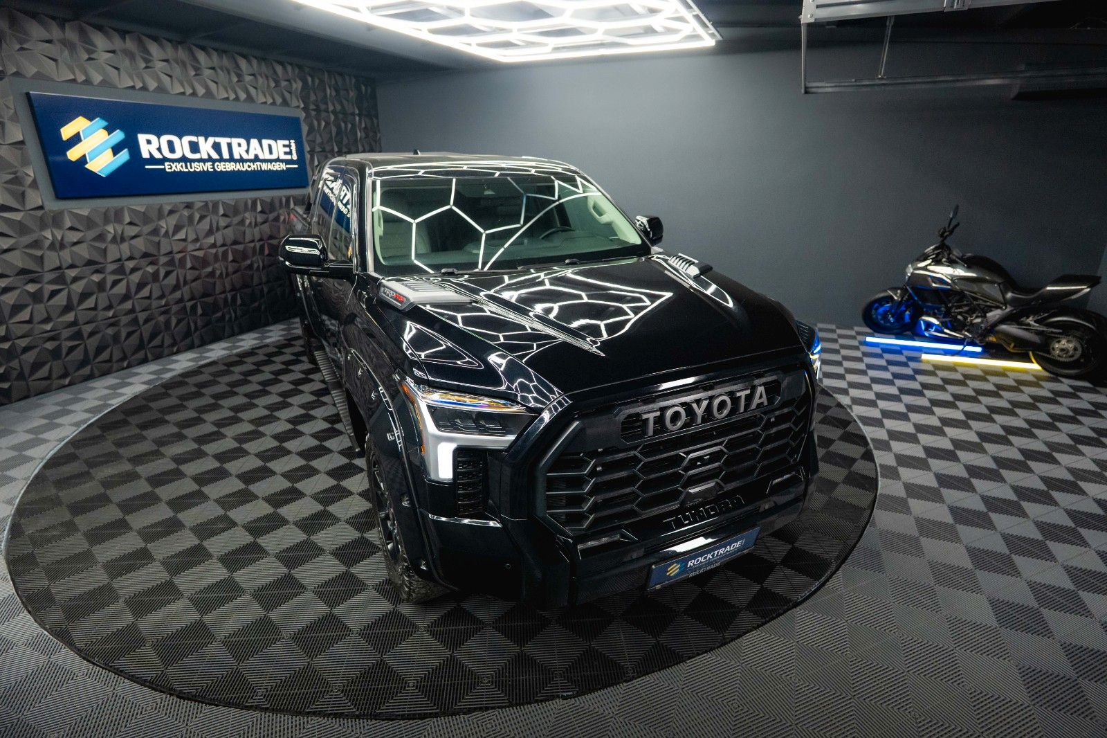 Fahrzeugabbildung Toyota Tundra 3.4L V6 4x4 TRD PRO Style *LED*ACC*19%*