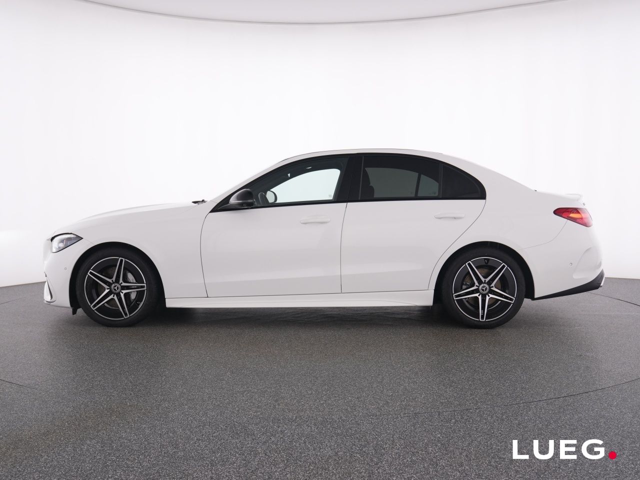 Mercedes-Benz C 180 AMG NIGHT PANO SOUND DIG.LIGHT MEMORY 360° foto 11