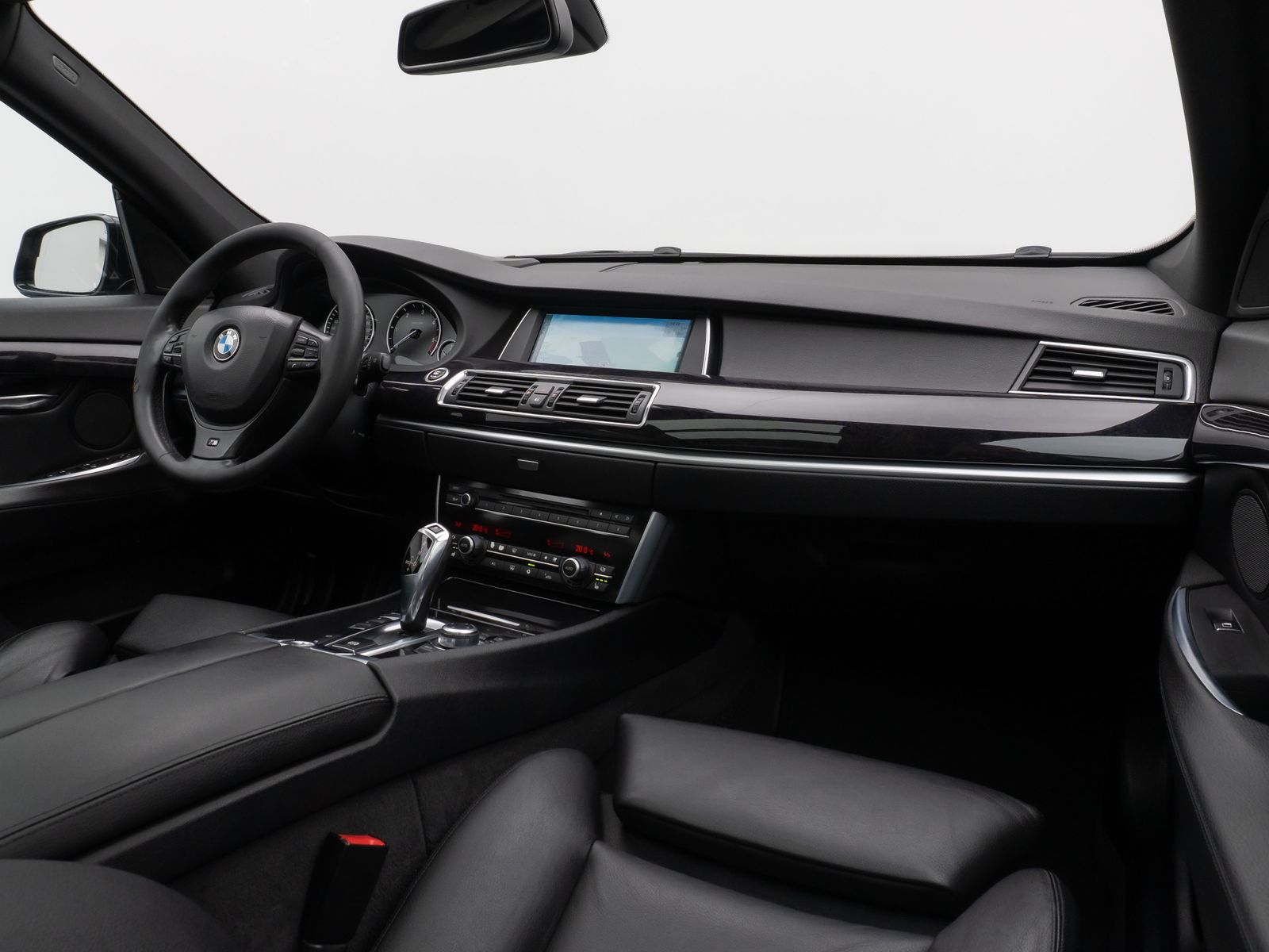 Fahrzeugabbildung BMW 535d Gran Turismo Panorama Kamera HUD HiFi Xenon