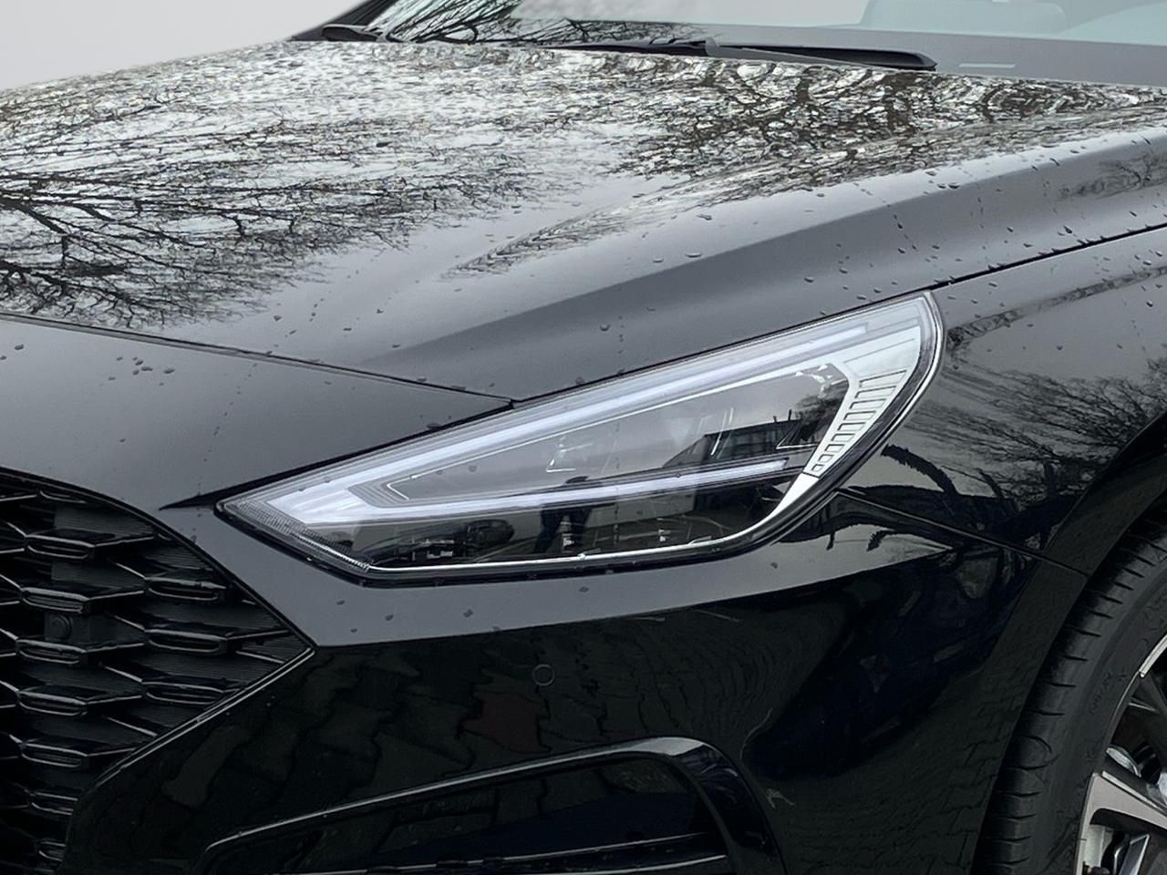 Fahrzeugabbildung Hyundai i30 ADVANTAGE *CARPLAY*NAVI*BT*KLIMAA*