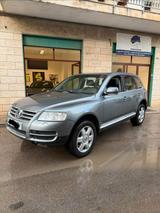 Volkswagen Touareg 5.0 V10 TDI tiptronic - gebrauchte VW Touareg aus dem Jahr 2003