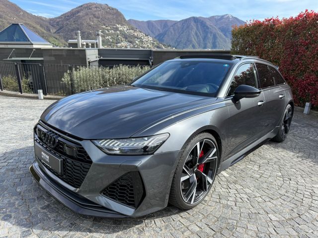 AUDI RS6 Avant 4.0 TFSI quattro Ceramic B&amp;O Pano