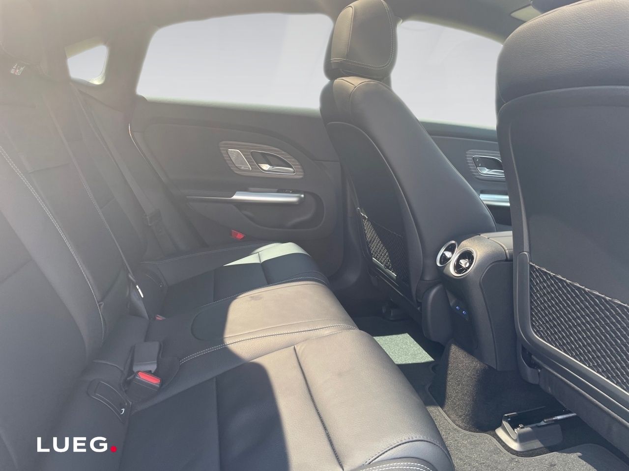 Mercedes-Benz CLA 250 PROGRESSIVE AHK 360 LENKRHZ BURMESTER foto 13