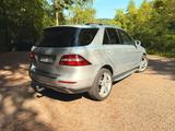 Mercedes-Benz ML 350 Top ausgestattet - : Mercedes Ml