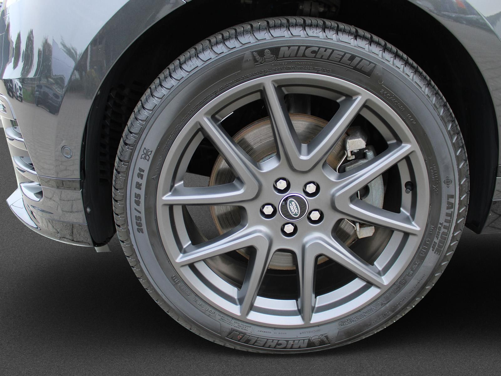 Fahrzeugabbildung Land Rover Range Rover Velar Dynamic SE P400e Hybrid