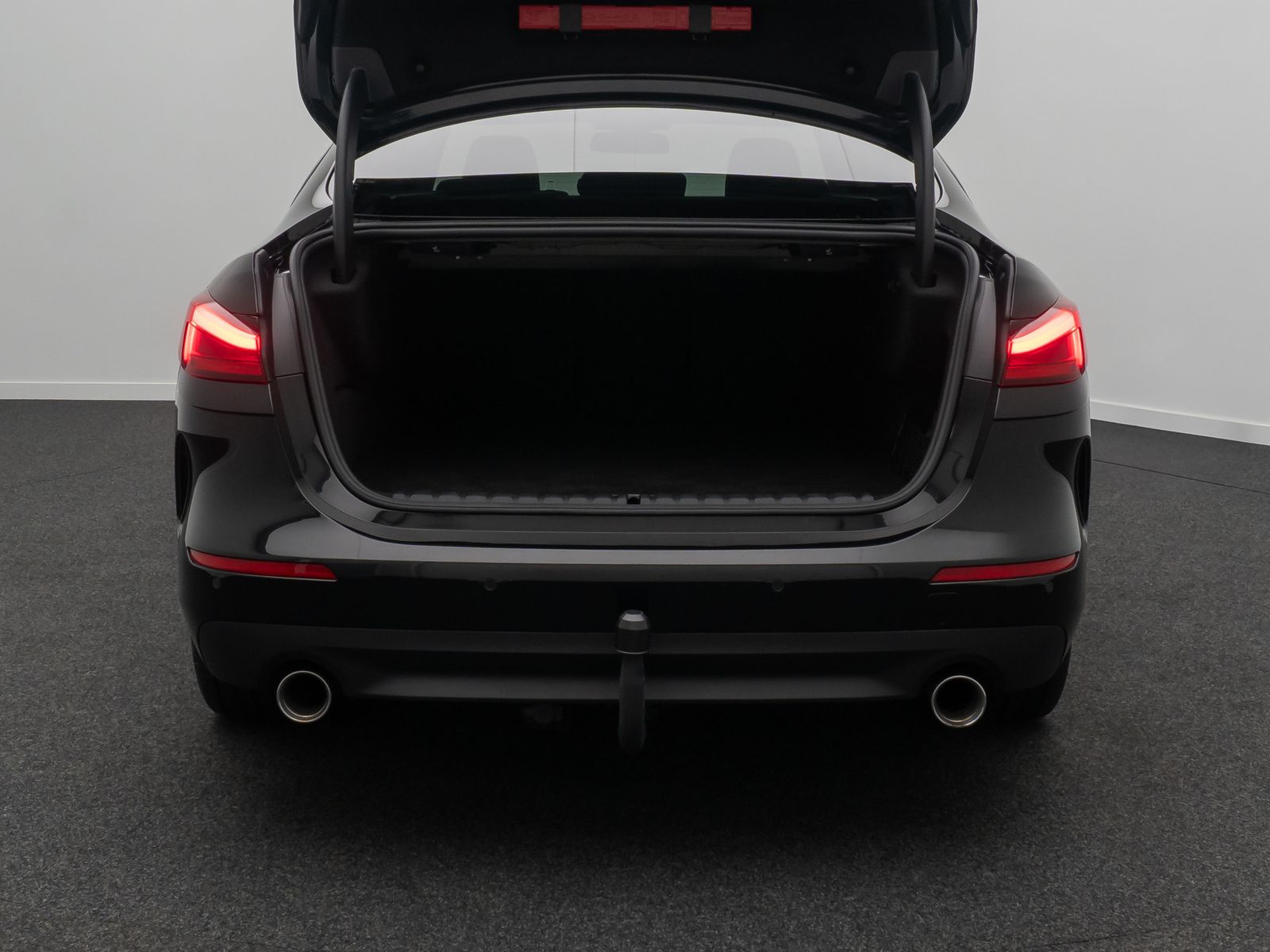 Fahrzeugabbildung BMW 218 Gran Coup&eacute; HUD DAB H/K Komfort Sport Leder