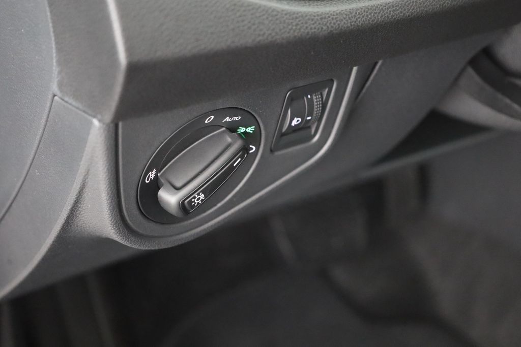 VOLKSWAGEN Polo 2026