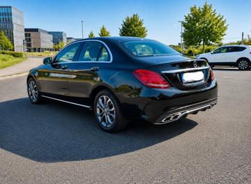 صورة 3 لـ 2017 Mercedes-BENZ C 220