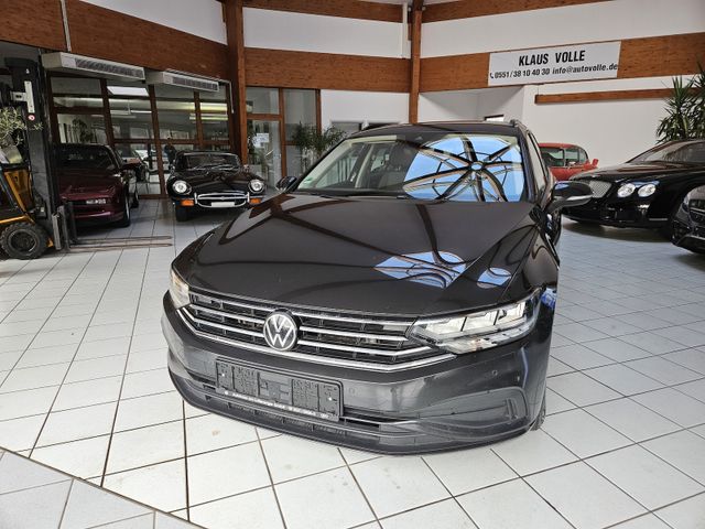 Volkswagen Passat 2.0 TDI Conceptline LED AHK RFK Navi SHZ