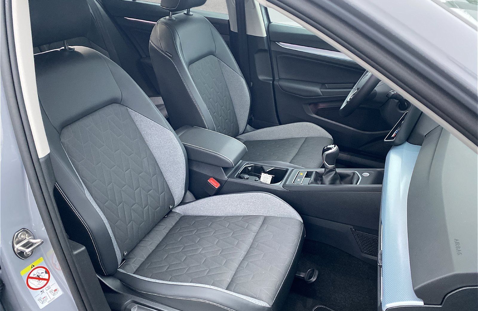 Volkswagen Golf - Bild 10